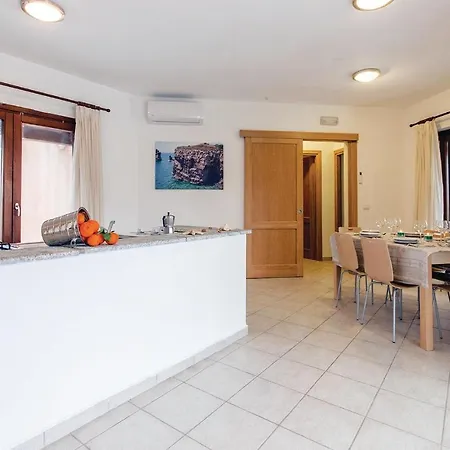3 Bedroom Cozy In Trinita Dagultu Ot